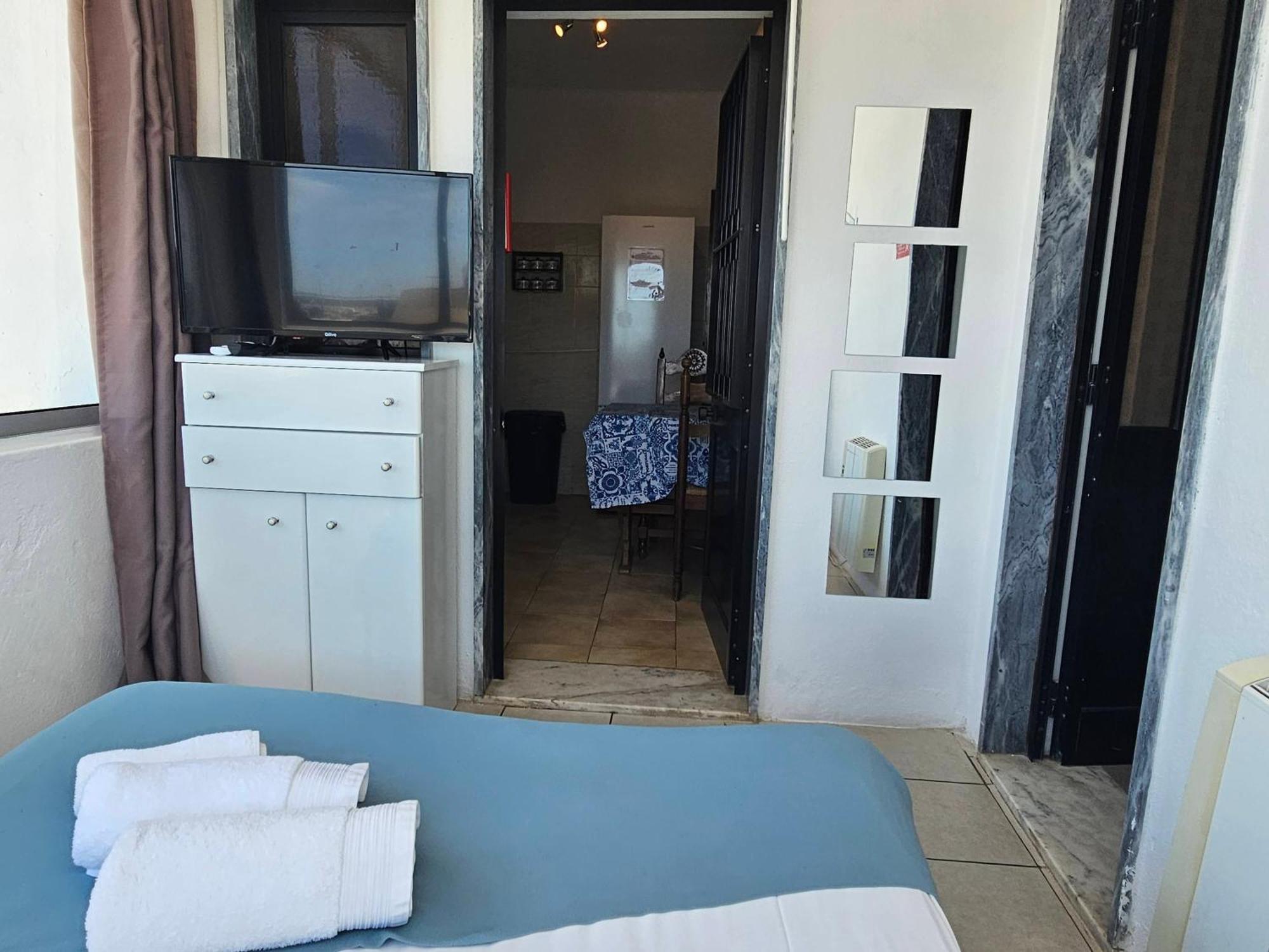 Blife Marya Private Rooms - Airport Stay FAO Room photo